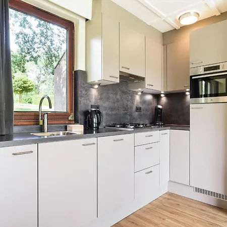 House With Dishwasher, 8km From The Drielandenpunt Holiday home