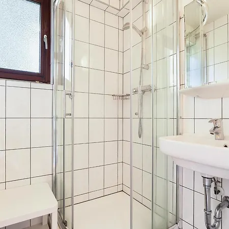 Holiday home House With Dishwasher, 8km From The Drielandenpunt *